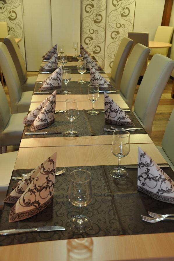 Hotel Loewen Mellingen Luaran gambar